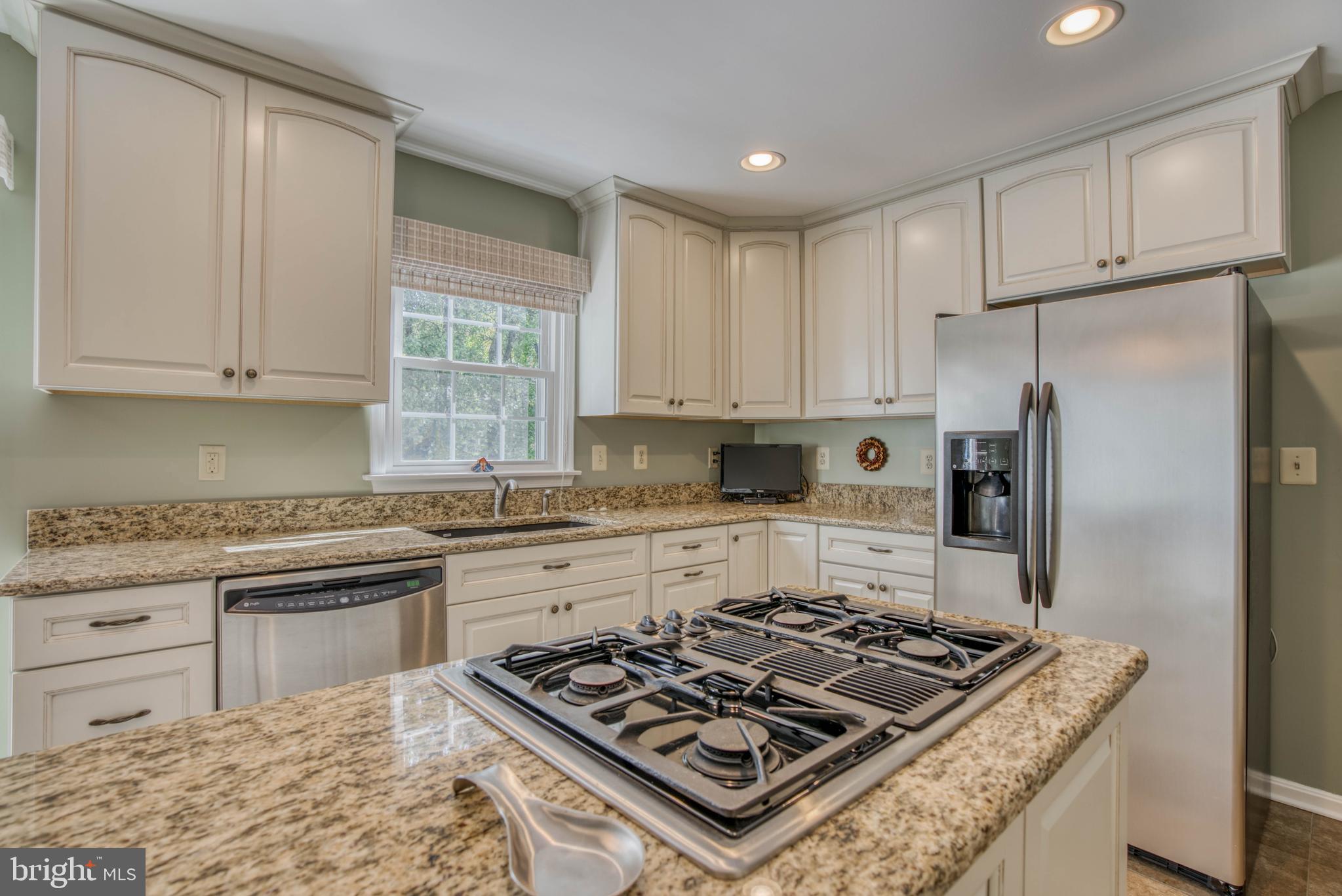 9333 Ramblebrook Road Nottingham, MD 21236 - Photo 15 of 54