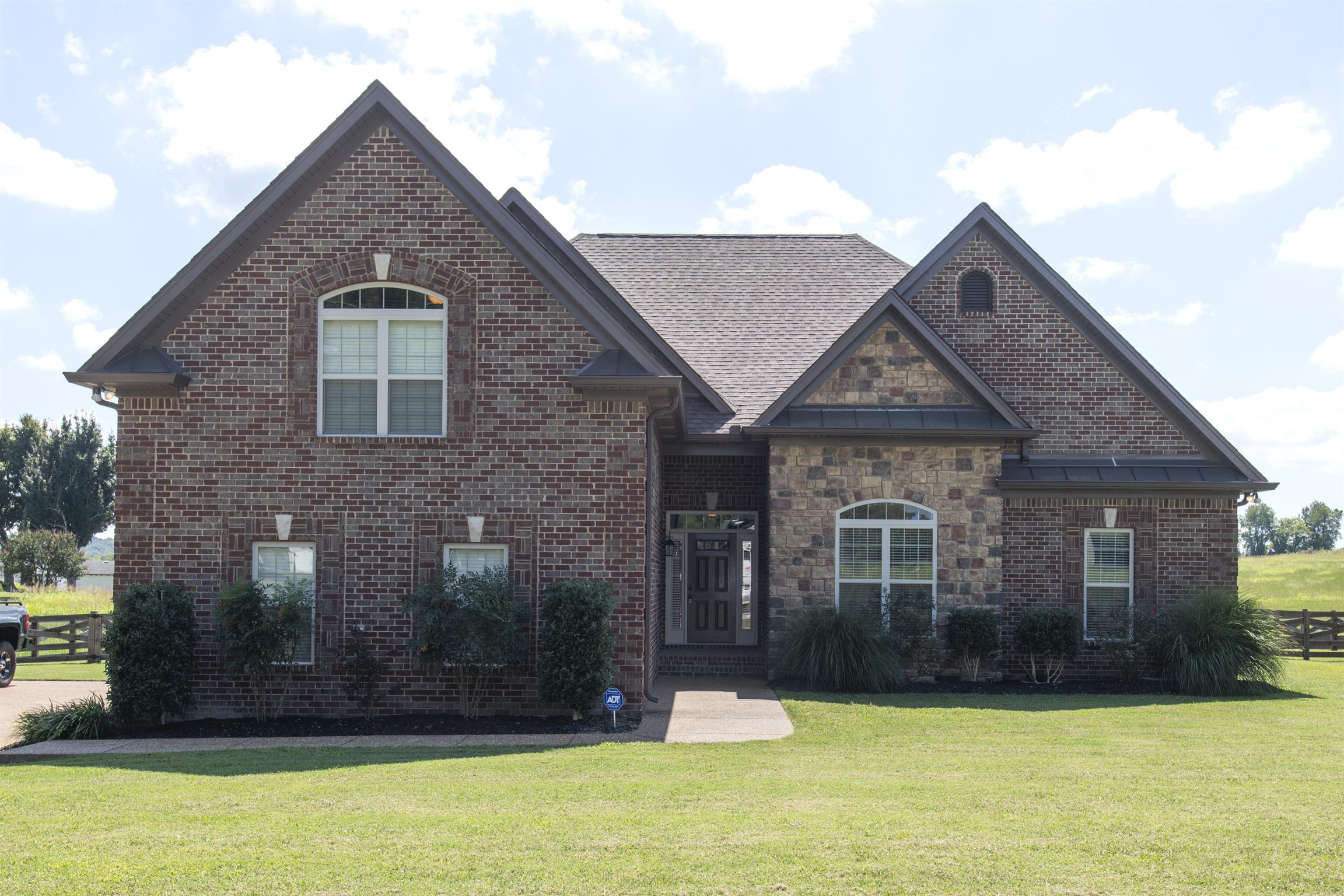 580 Academy Road Lebanon, TN 37087 - Photo 1 of 30 a front view of a house with a yard