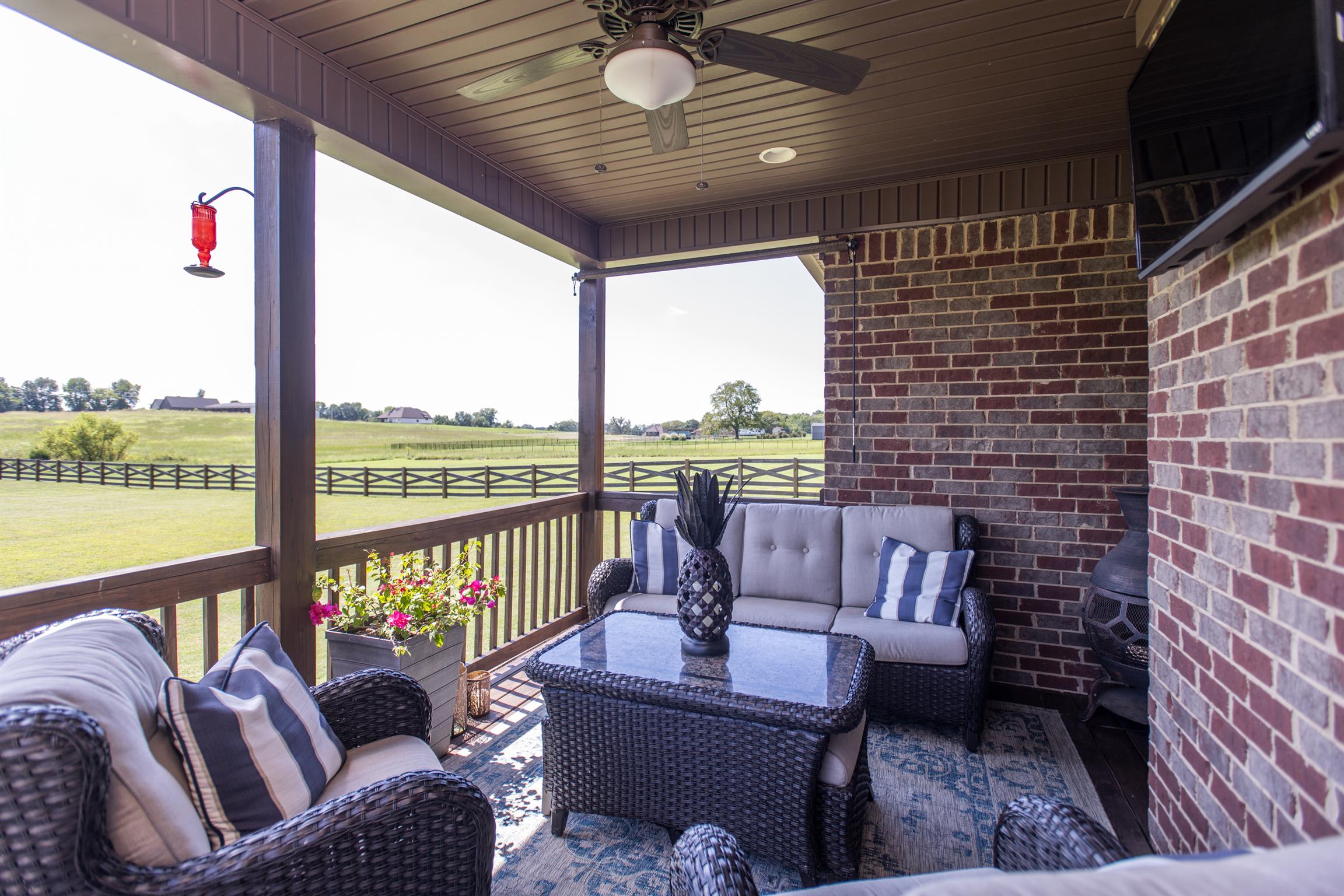 580 Academy Road Lebanon, TN 37087 - Photo 26 of 30 a roof deck with couch