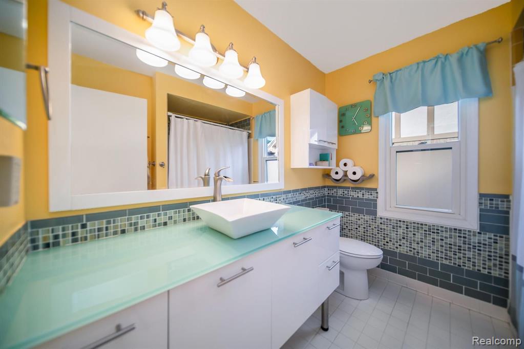3136 Primrose Drive Rochester Hills, MI 48307 - Photo 18 of 37