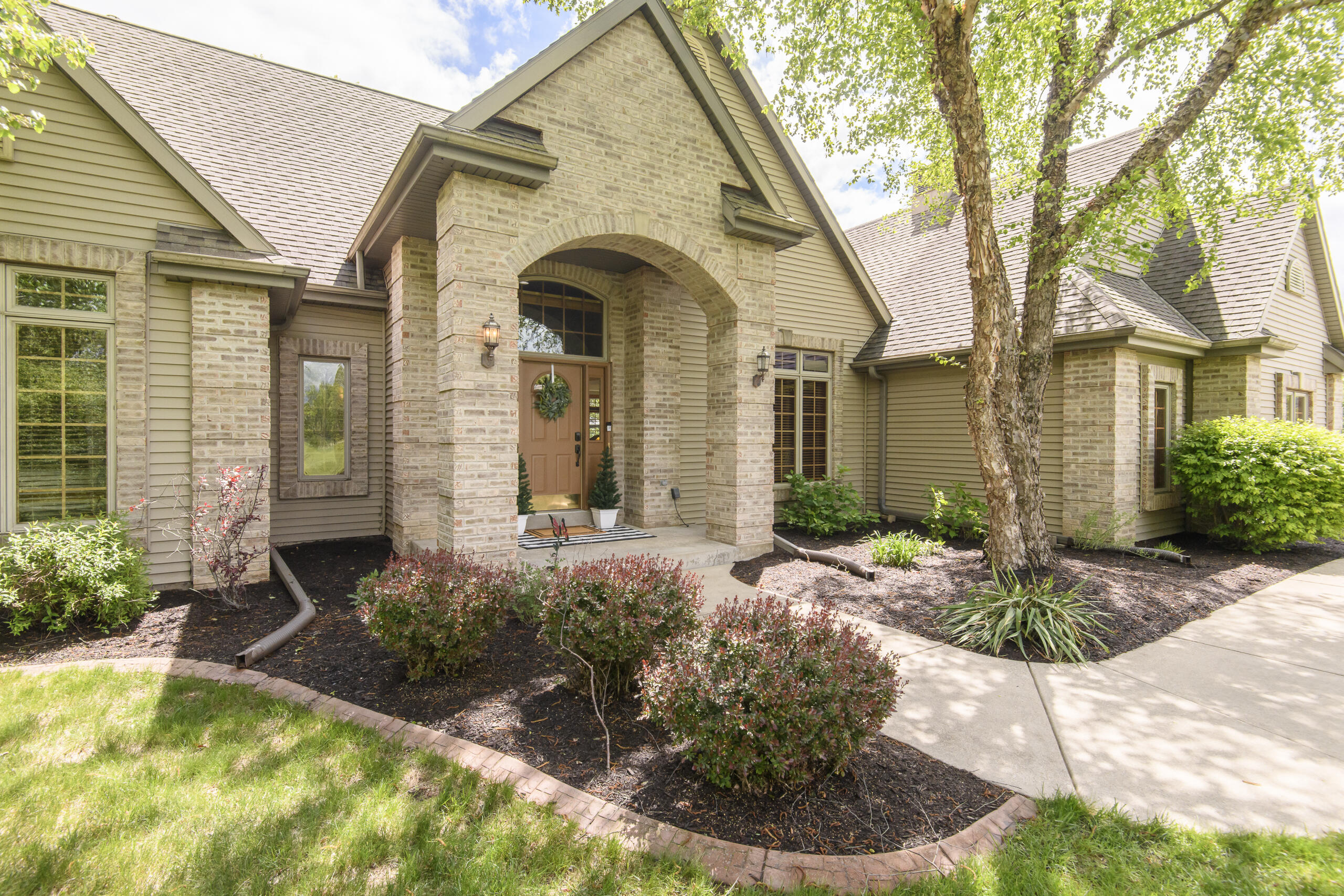 W360S9910 Markham Road Eagle, WI 53119 - Photo 1 of 1 S9910 Markham-16