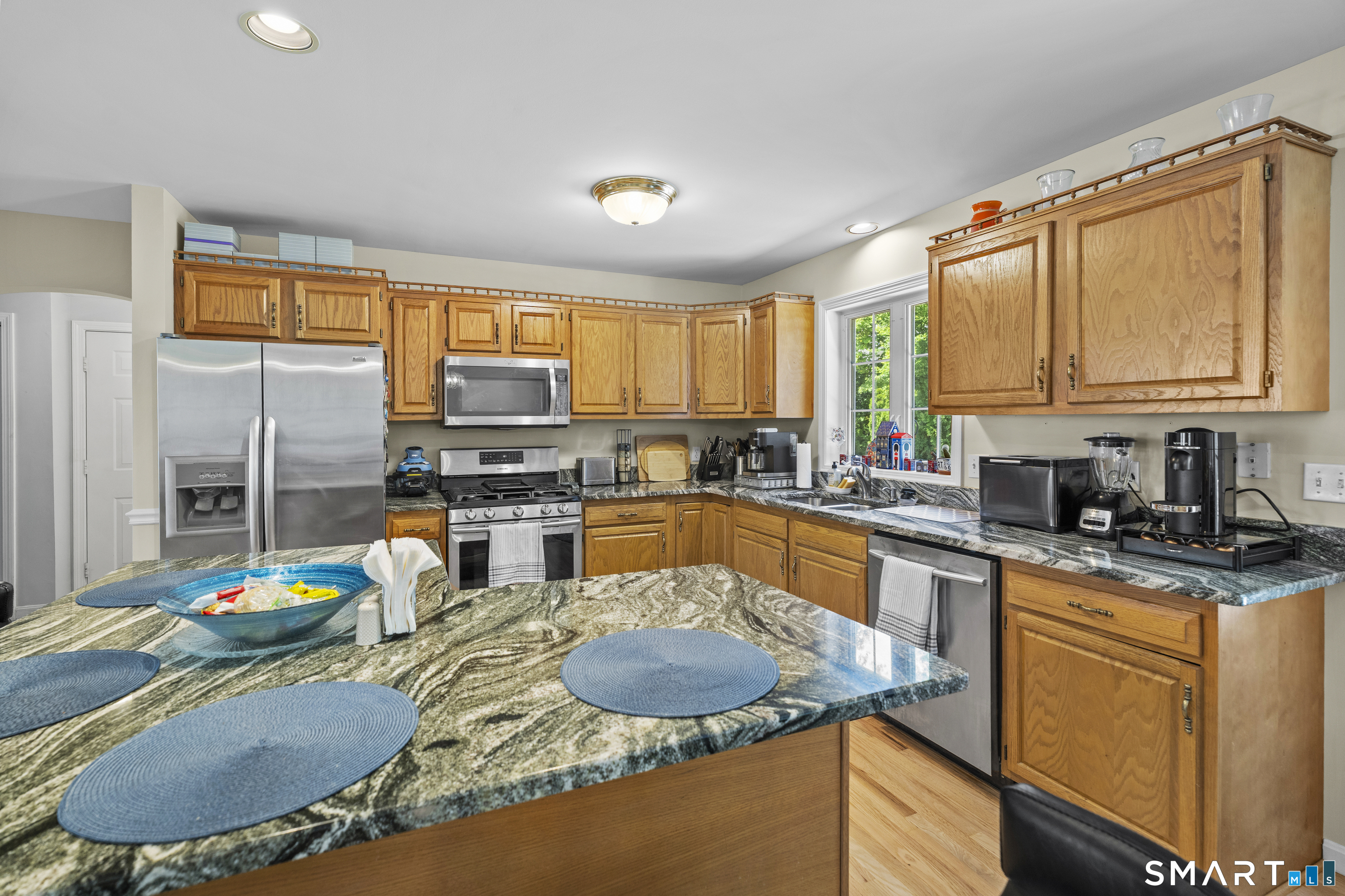 107 South Colman Road Wolcott, CT 06716 - Photo 6 of 38