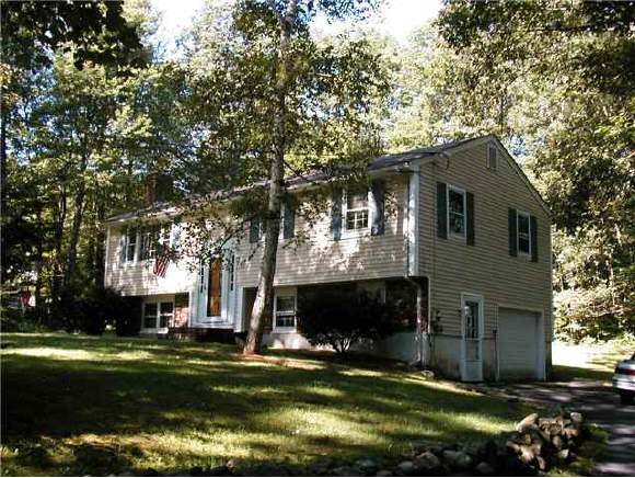 18 Chase Road Newton, NH 03858 - Photo 1 of 5 Gallery Image 1