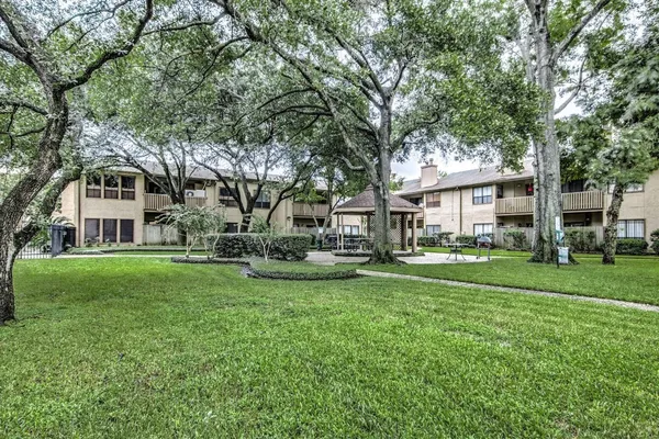 $1,350 | 5001 Lamonte Lane, Unit 21, Houston, TX 77092