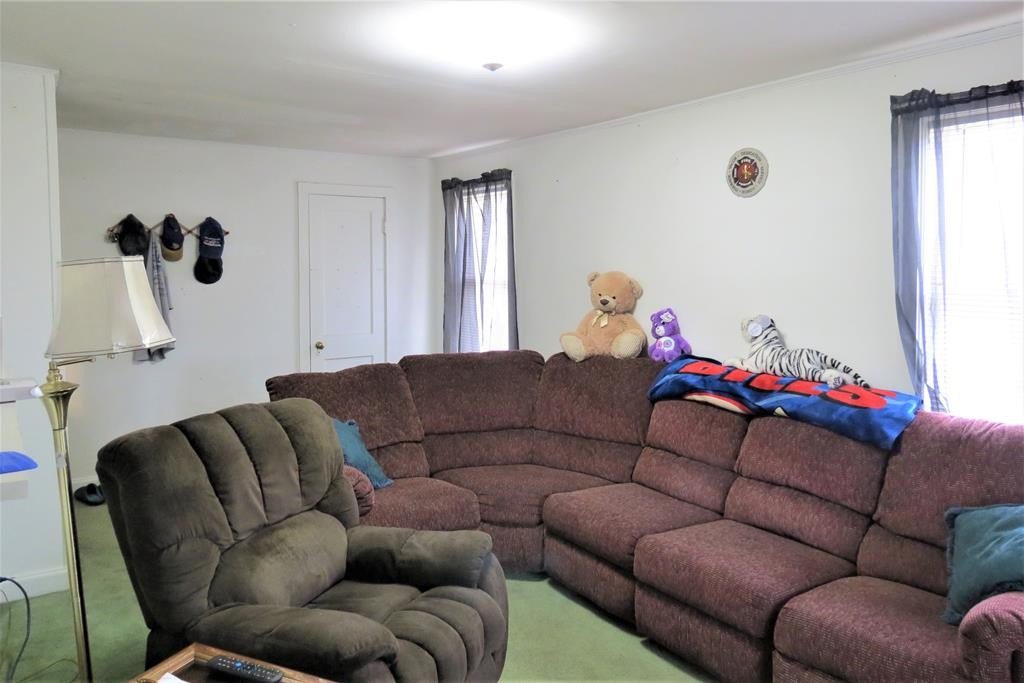 707 Glen Road Jay, NY 12941 - Photo 3 of 15 Gallery Image 3