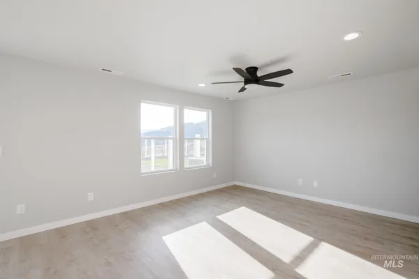 $349,990 | 225 Moose Street, Horseshoe Bend, ID 83629