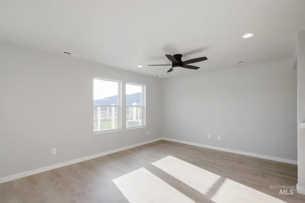 $349,990 | 225 Moose Street, Horseshoe Bend, ID 83629