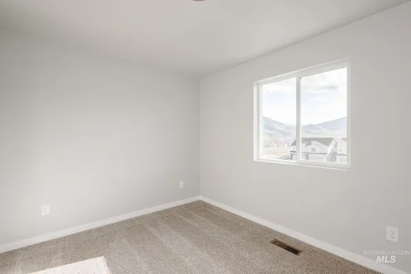 $349,990 | 225 Moose Street, Horseshoe Bend, ID 83629