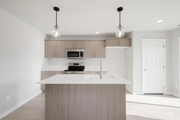 $349,990 | 225 Moose Street, Horseshoe Bend, ID 83629