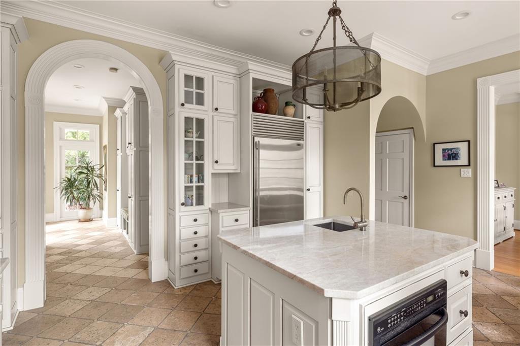 2950 Nancy Creek Road Northwest Atlanta, GA 30327 - Photo 23 of 45