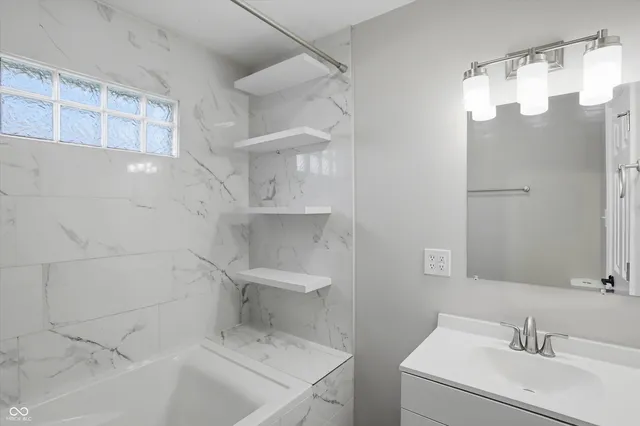 $115,900 | 1518 North Chester Avenue, Indianapolis, IN 46201