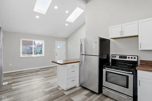 $115,900 | 1518 North Chester Avenue, Indianapolis, IN 46201