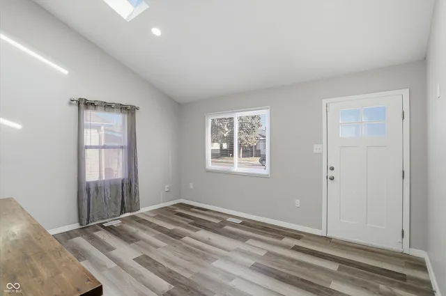 $115,900 | 1518 North Chester Avenue, Indianapolis, IN 46201