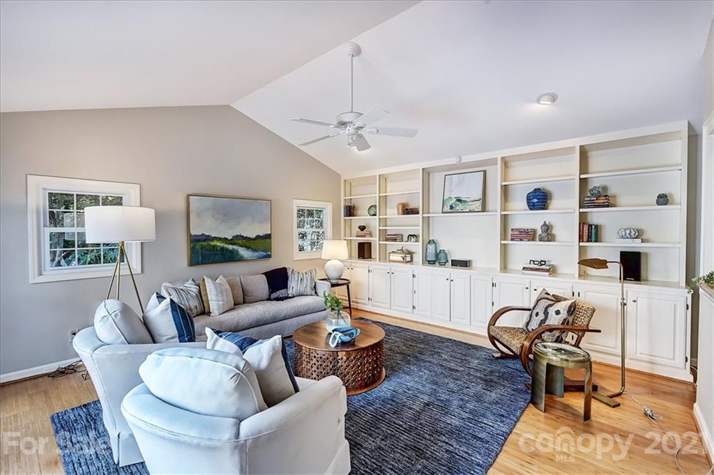935 Romany Road Charlotte, NC 28203 - Photo 25 of 48 Gallery Image 25