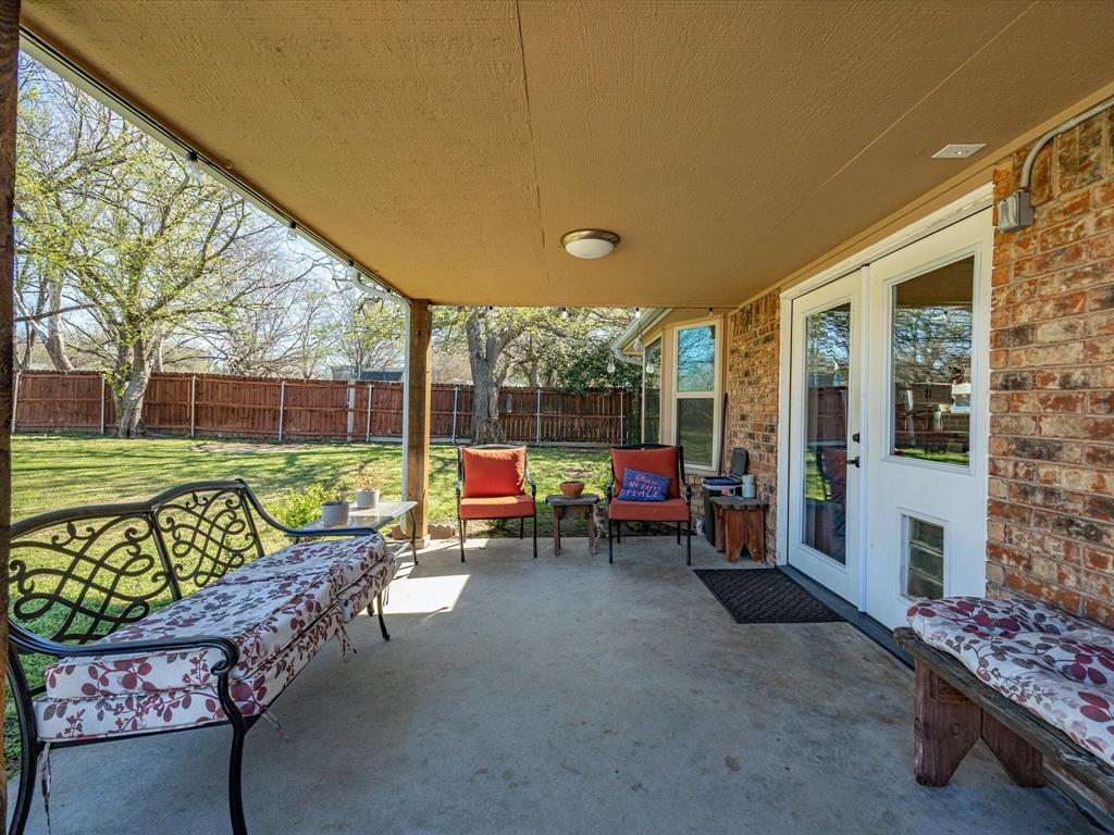 401 Brookhollow Street Decatur, TX 76234 - Photo 26 of 32