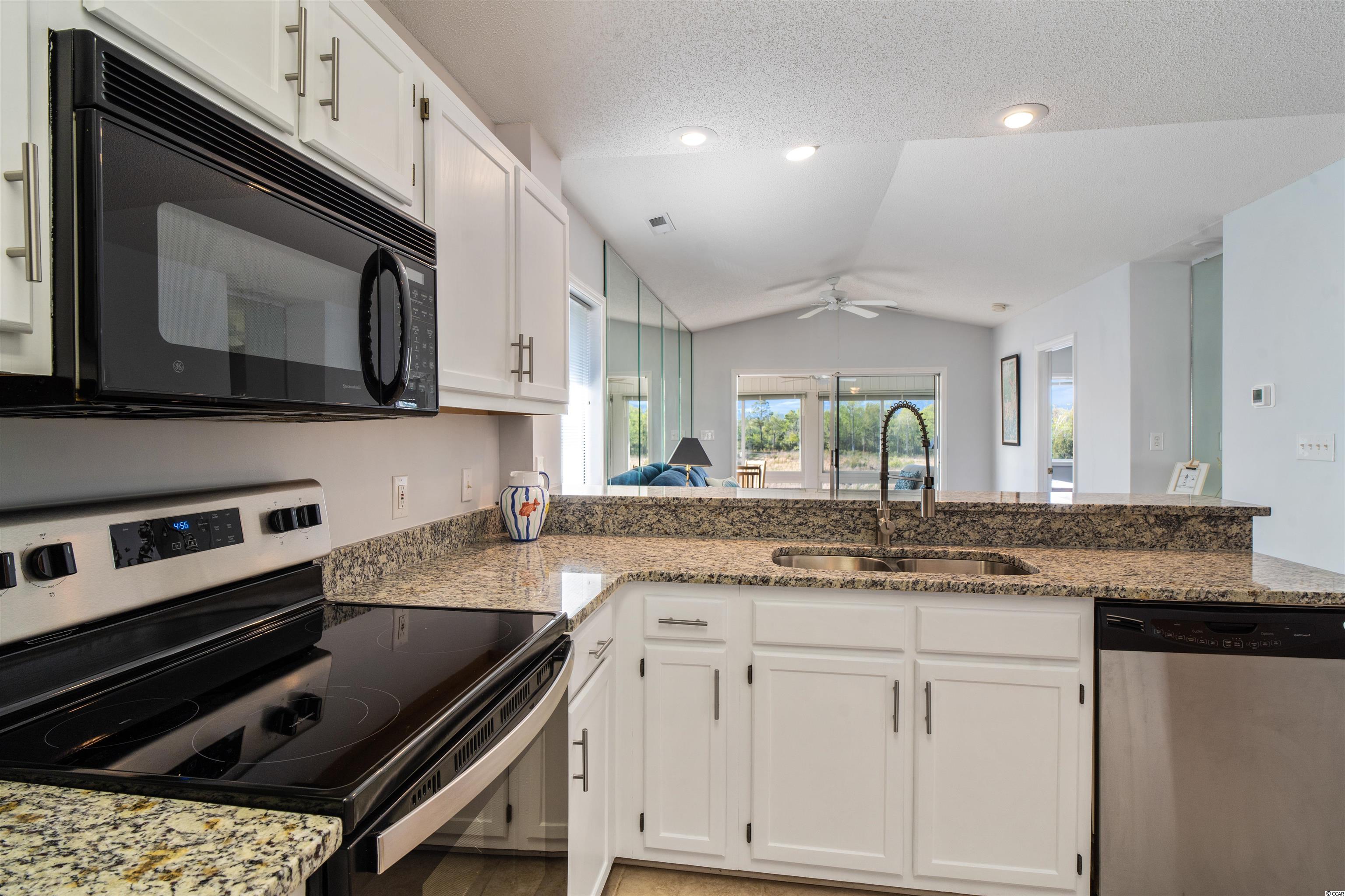 214 G Landing Road, Unit G North Myrtle Beach, SC 29582 - Photo 4 of 33 Gallery Image 4