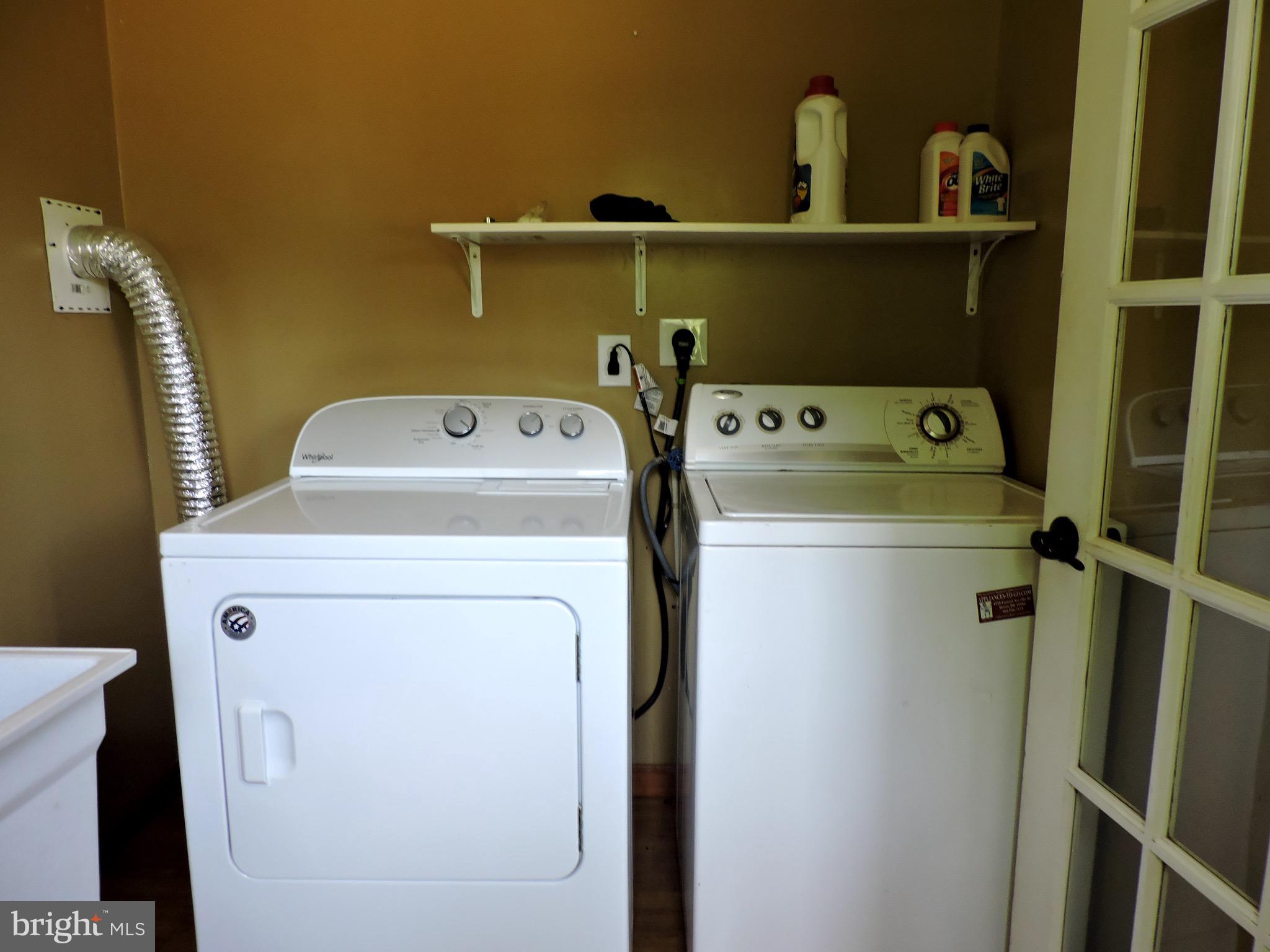 3961 Bryants Corner Road Hartly, DE 19953 - Photo 16 of 58 Laundry room