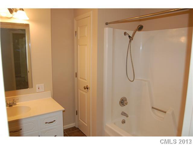 924 Coventry Road Kannapolis, NC 28081 - Photo 11 of 16 Gallery Image 11