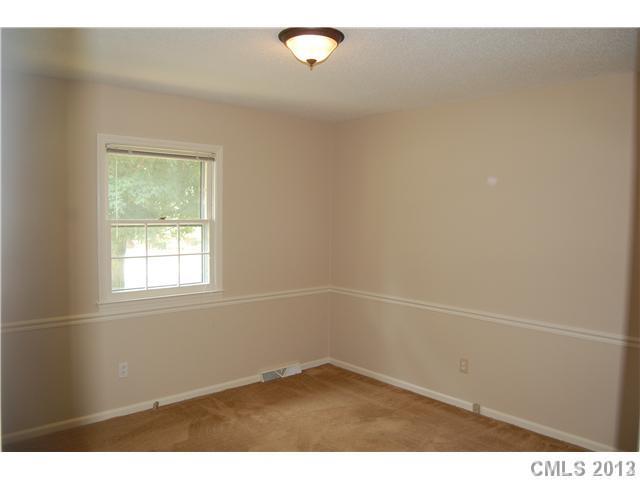 924 Coventry Road Kannapolis, NC 28081 - Photo 12 of 16 Gallery Image 12