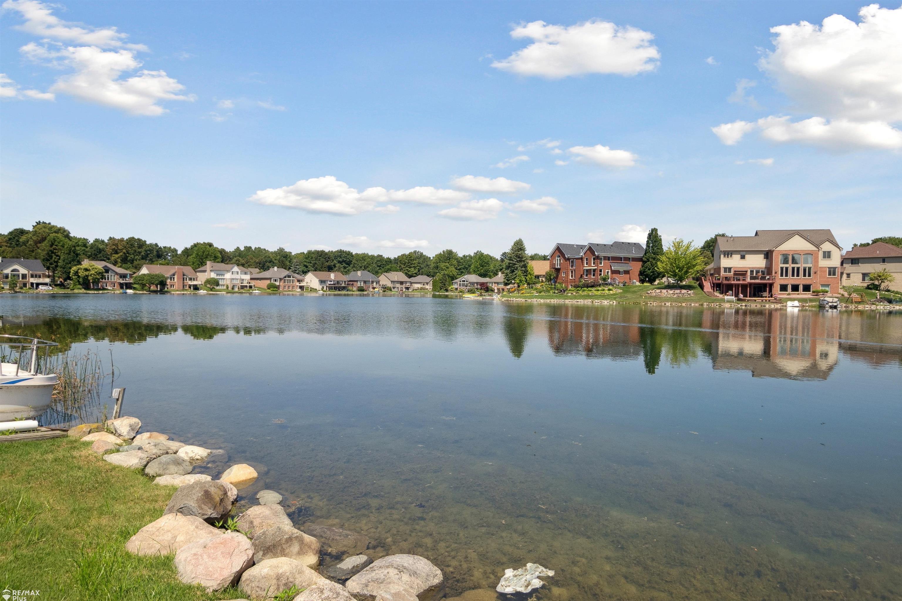 1671 South Shore Drive Rochester Hills, MI 48307 - Photo 61 of 77