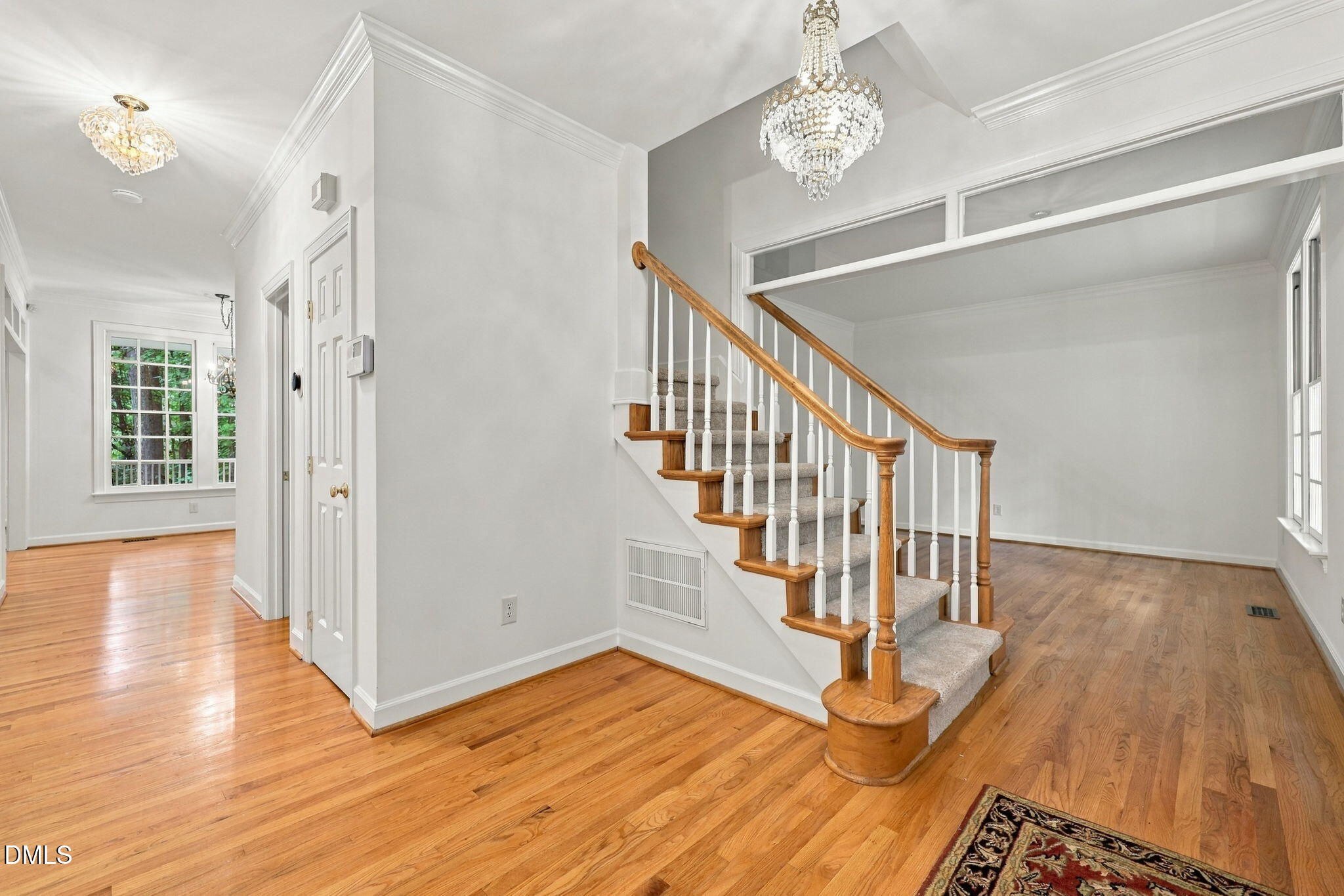 5601 North Hawthorne Way Raleigh, NC 27613 - Photo 9 of 79 44-web-or-mls-IMG_8884