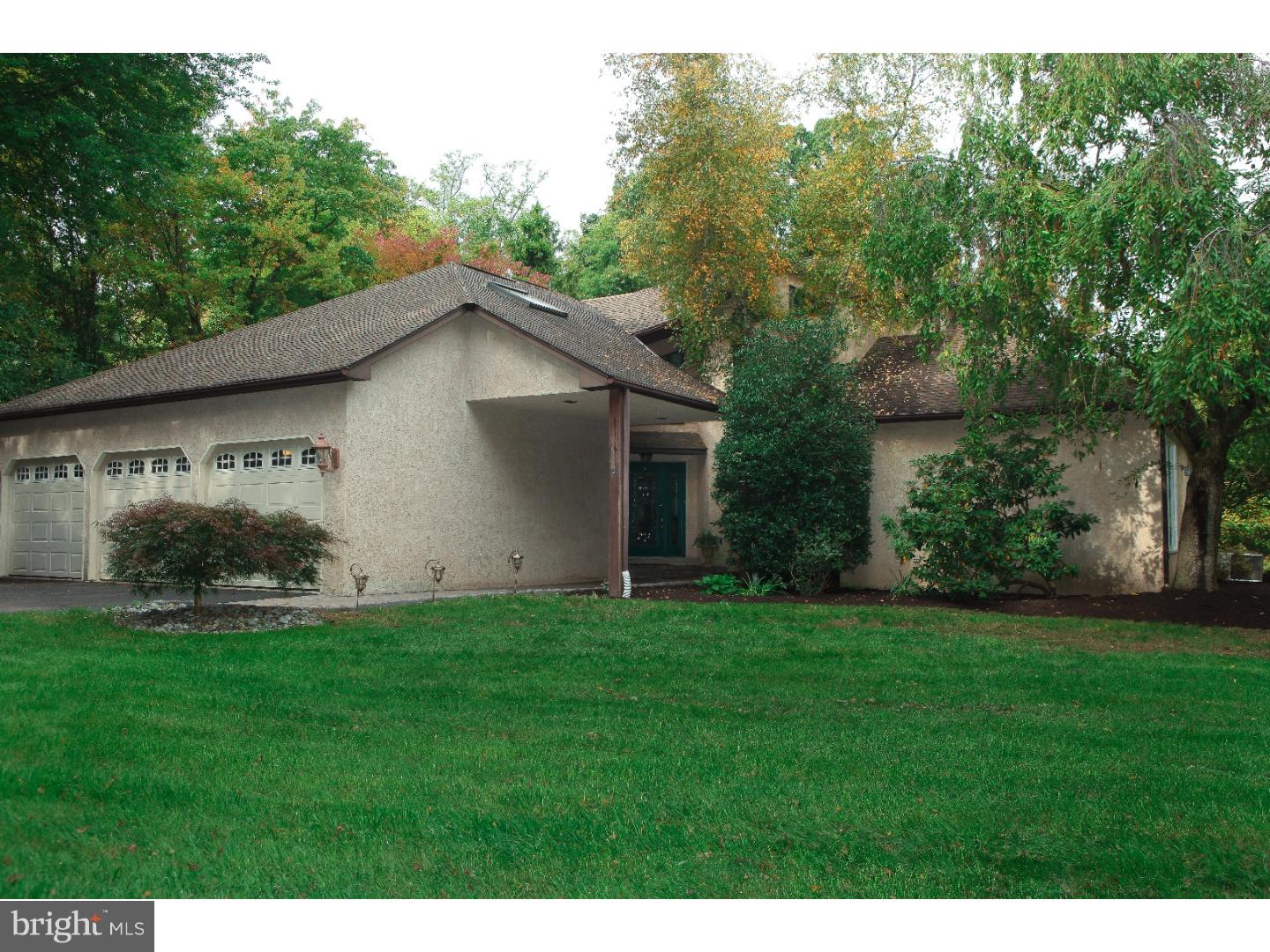 1019 Davis Road Lower Gwynedd, PA 19002 - Photo 1 of 25 Exterior Front