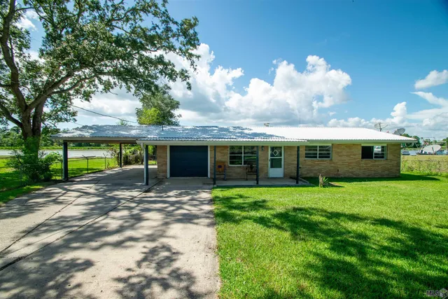 $229,900 | 4606 Highway 182, Patterson, LA 70392