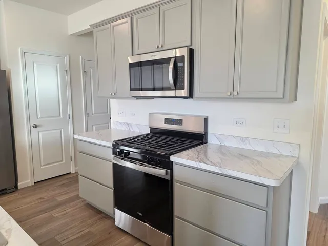 $3,200 | 5919 Hawkweed Drive, Unit 5919, Plainfield, IL 60585