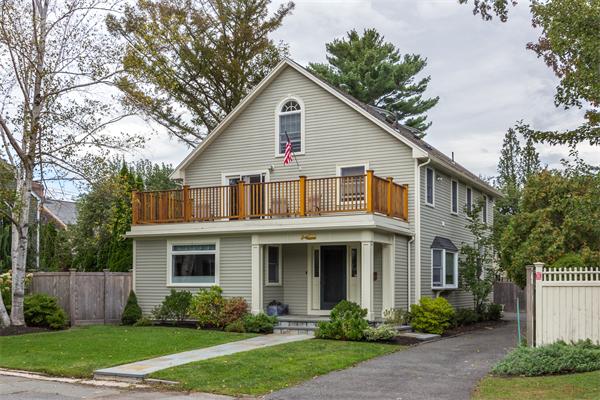 4 Longfellow Road Marblehead, MA 01945 - Photo 1 of 12 a view of a yard in front of house