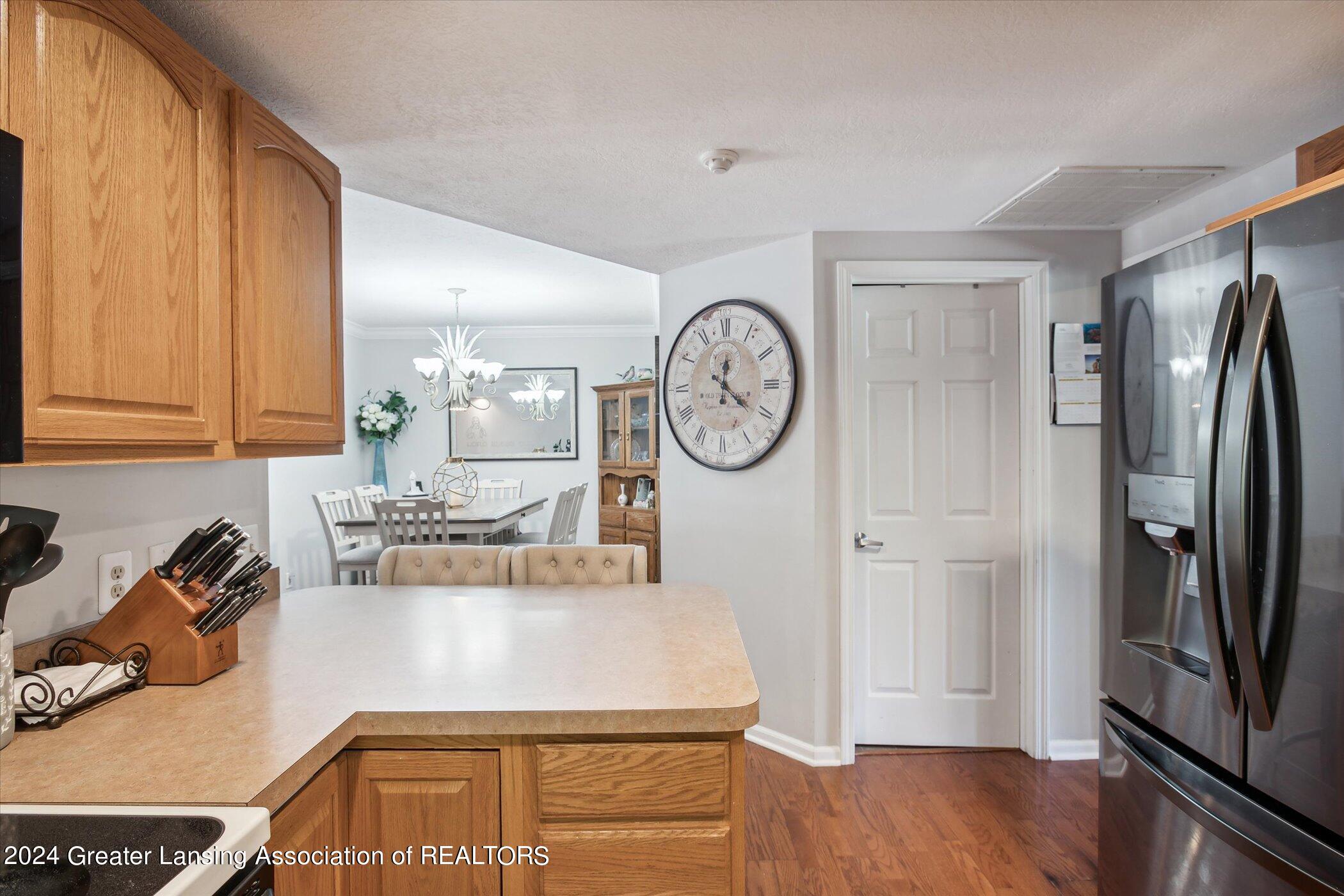 1347 Turner Road, Unit 9 Lansing, MI 48906 - Photo 9 of 22 Kitchen