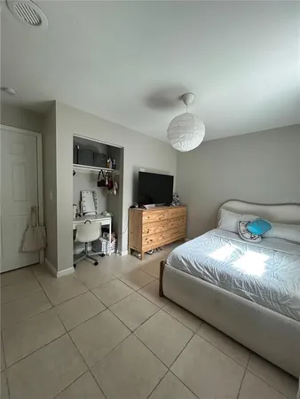 $2,100 | 3667 135th Avenue North, Largo, FL 33771