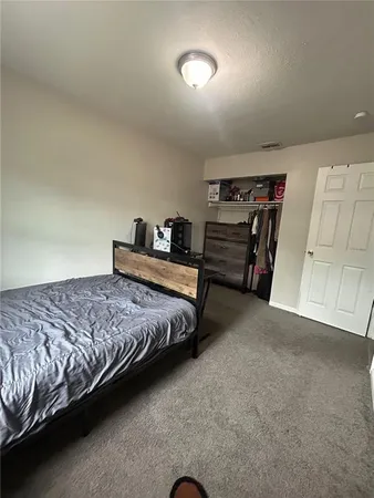 $2,100 | 3667 135th Avenue North, Largo, FL 33771