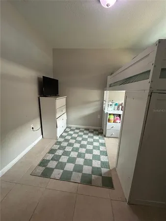 $2,100 | 3667 135th Avenue North, Largo, FL 33771