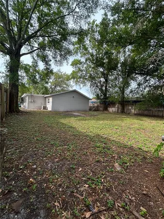 $2,100 | 3667 135th Avenue North, Largo, FL 33771