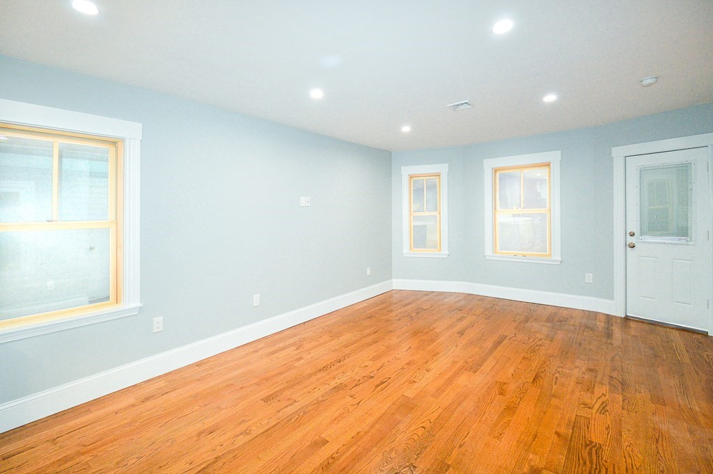 25 Firth Road, Unit 2 Boston, MA 02131 - Photo 4 of 9