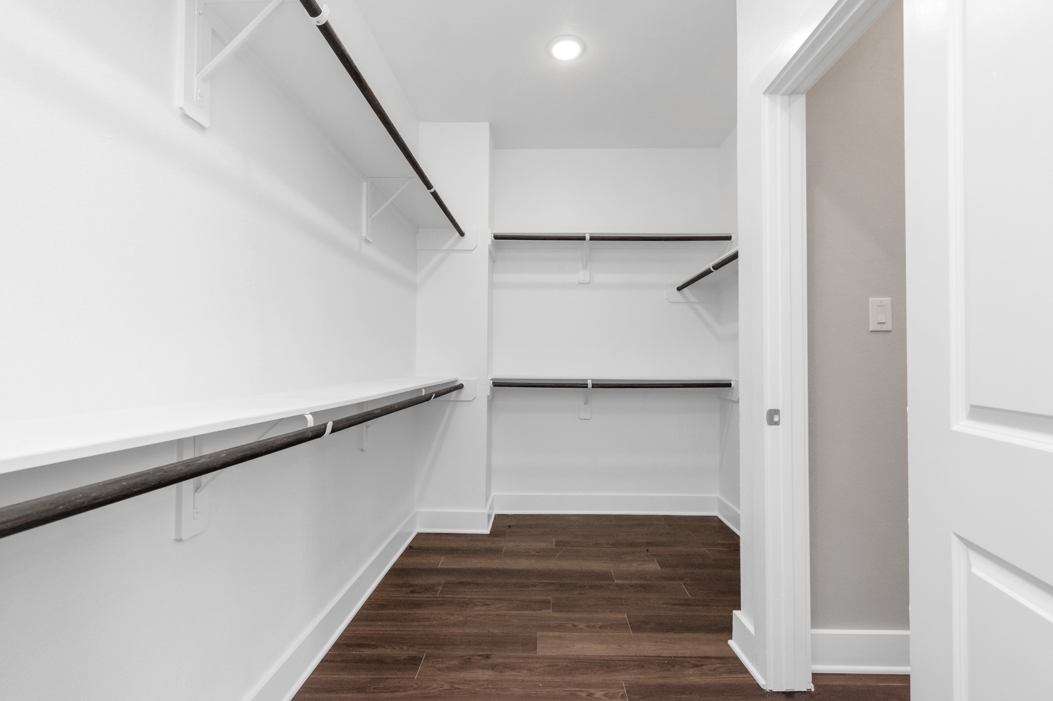 10622 Cascade Crk Drive Rosharon, TX 77583 - Photo 10 of 24 The Primary walk-in closet offers ample space for all of your needs.