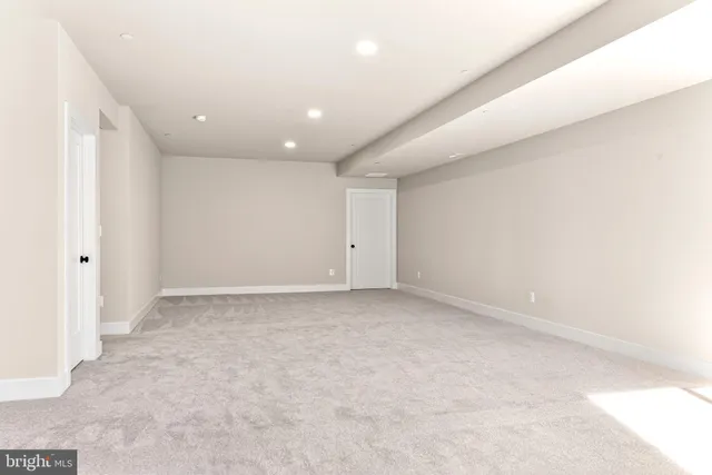 an empty room with an entryway
