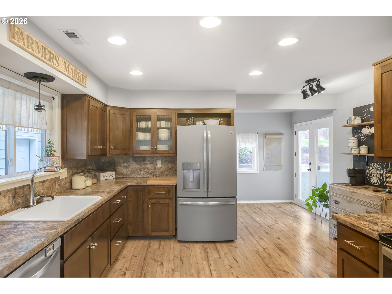 16784 South Livesay Road Oregon City, OR 97045 - Photo 13 of 47 Gallery Image 13