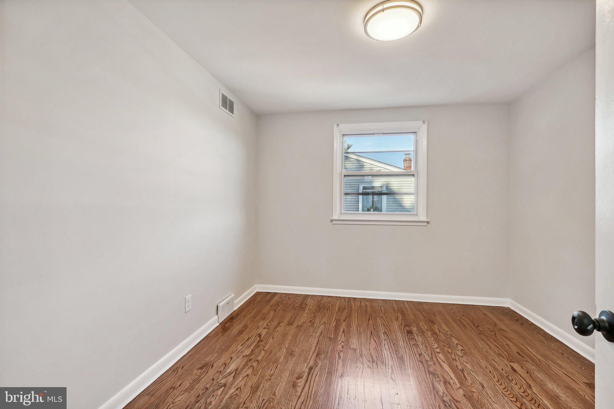 1726 Green Valley Road Havertown, PA 19083 - Photo 11 of 18 2n Bedroom