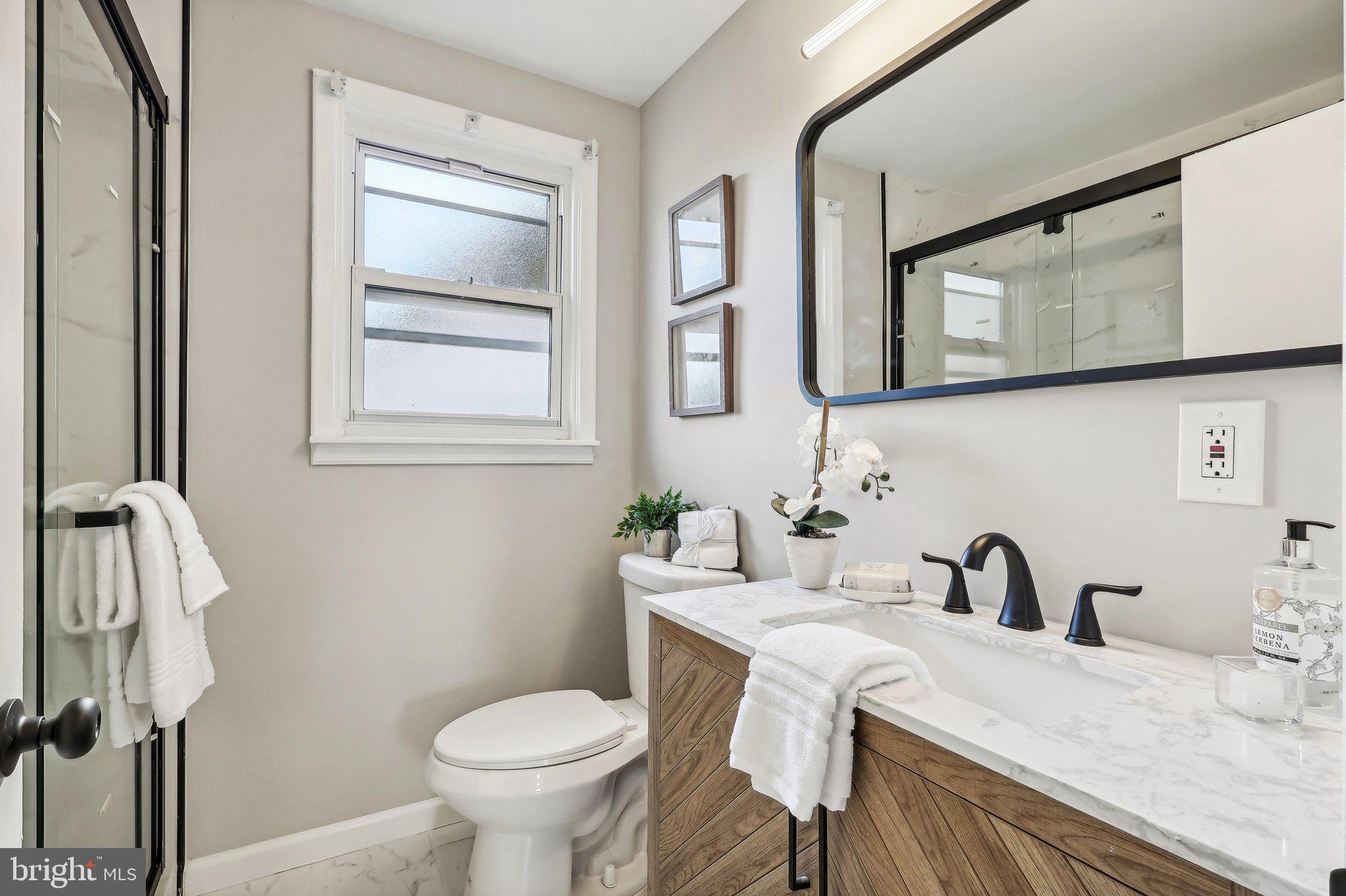 1726 Green Valley Road Havertown, PA 19083 - Photo 7 of 18 Main Hall Bathroom