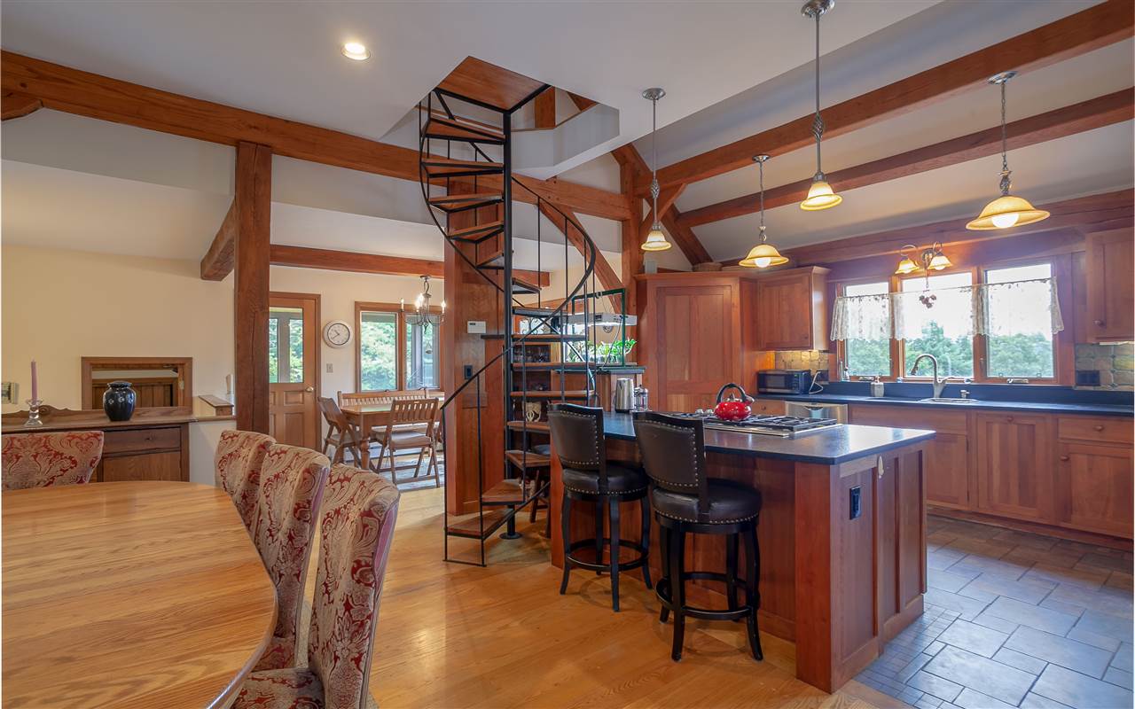 447 Hurricane Road Keene, NH 03431 - Photo 12 of 37 Gallery Image 12