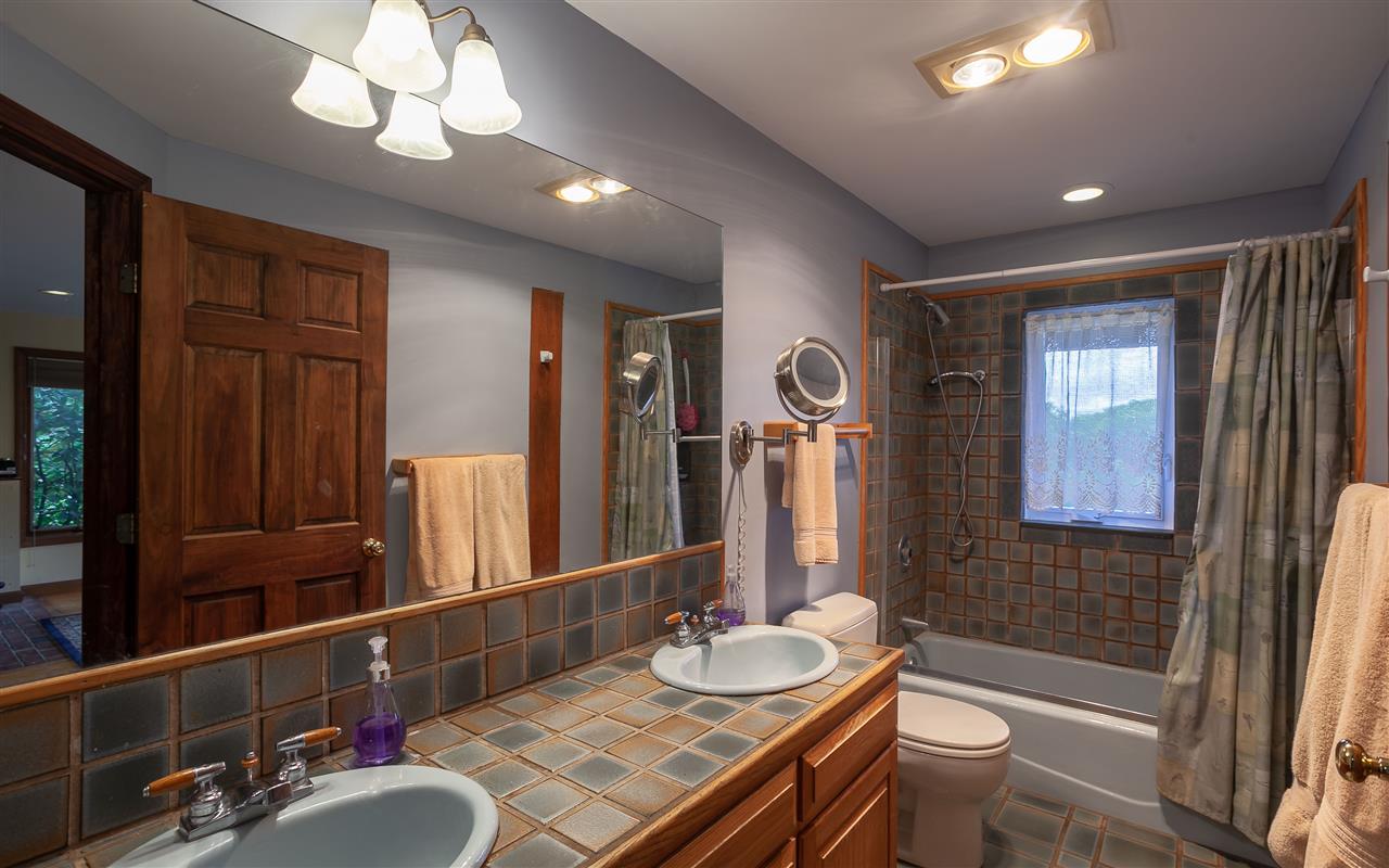 447 Hurricane Road Keene, NH 03431 - Photo 25 of 37 Gallery Image 25