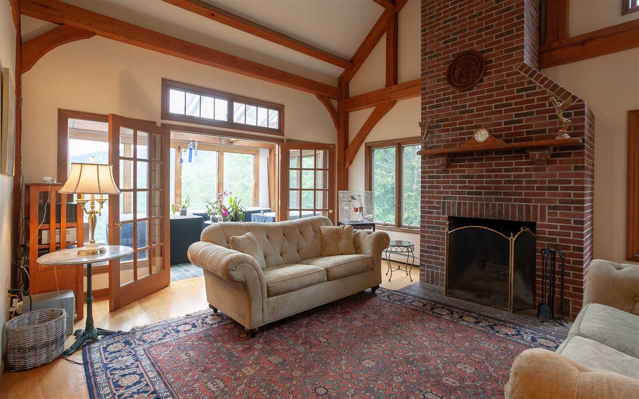 447 Hurricane Road Keene, NH 03431 - Photo 10 of 37 Gallery Image 10