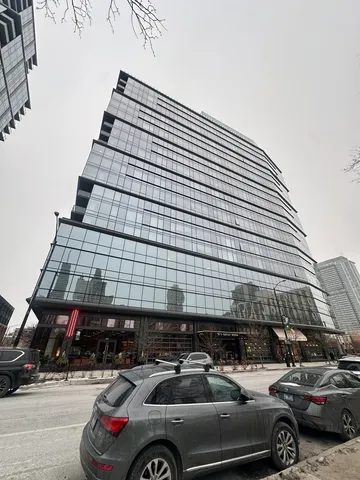 $4,000 | 920 North Wells Street, Unit 612, Chicago, IL 60610