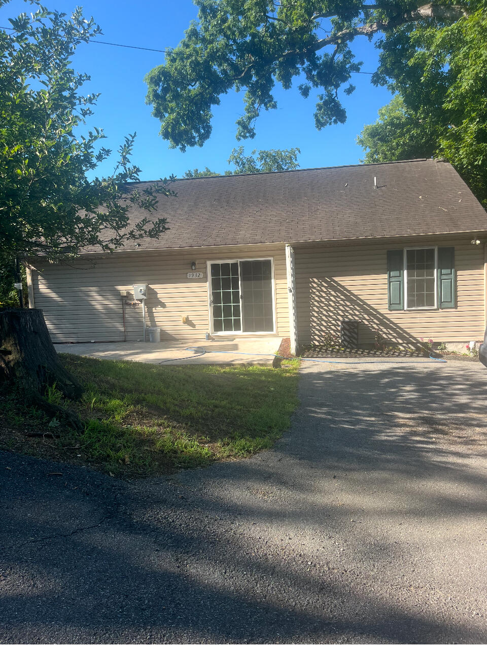 1932 Carlton Road Southwest Roanoke, VA 24015 - Photo 6 of 6 1000018283