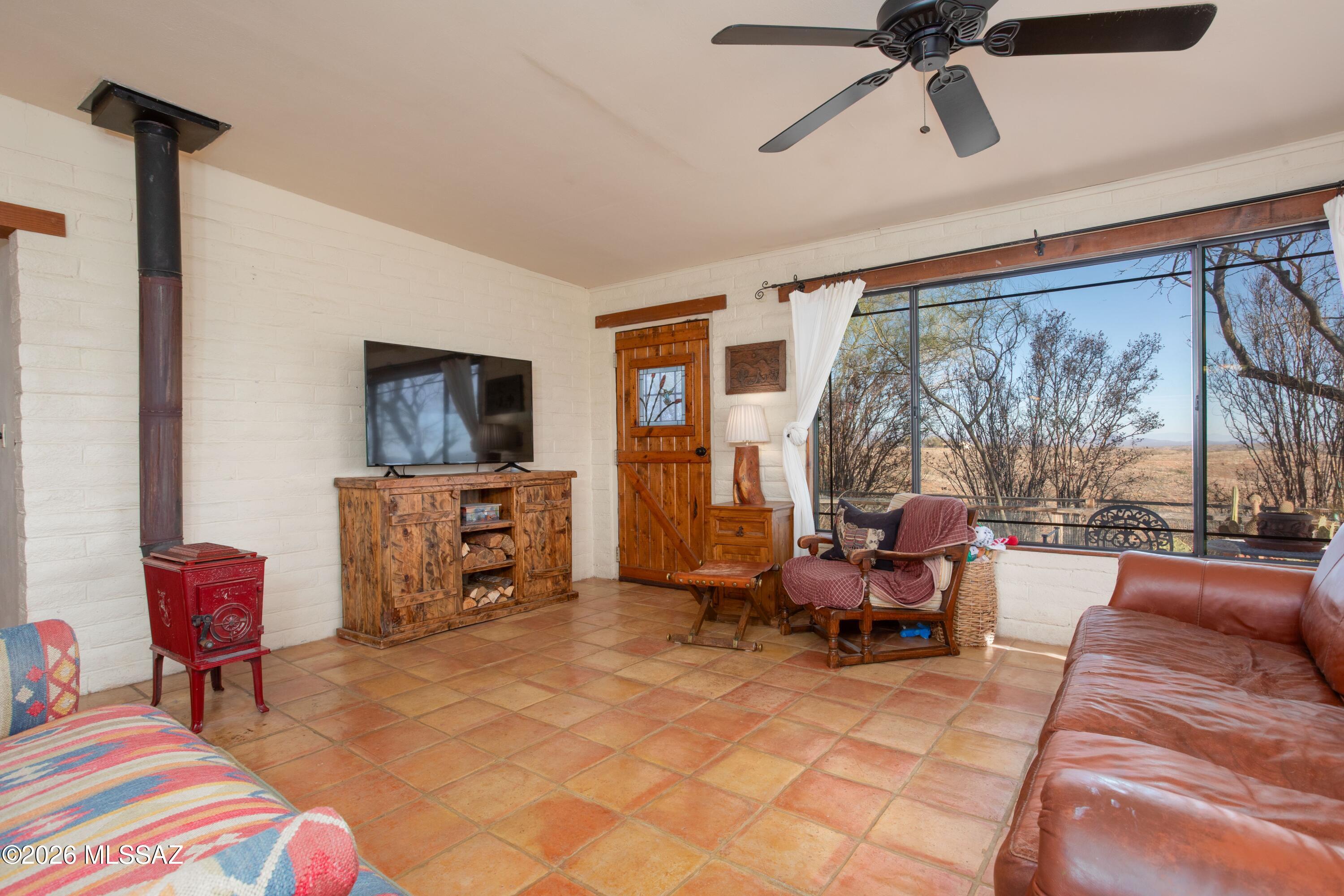 13520 West Universal Ranch Road Arivaca, AZ 85601 - Photo 7 of 48 wood stove in great room