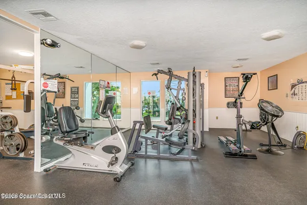 $2,000 | 412 Beach Park Lane, Unit 167, Cape Canaveral, FL 32920