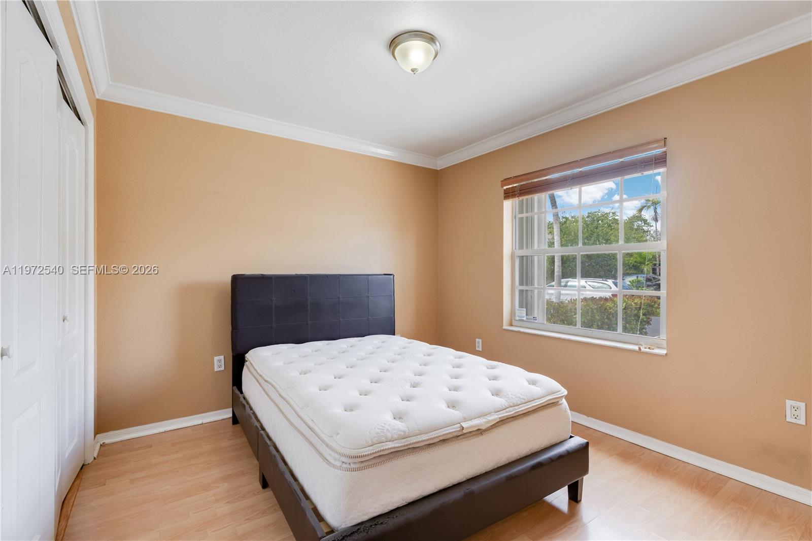 10523 Southwest 161st Place Miami, FL 33196 - Photo 15 of 34