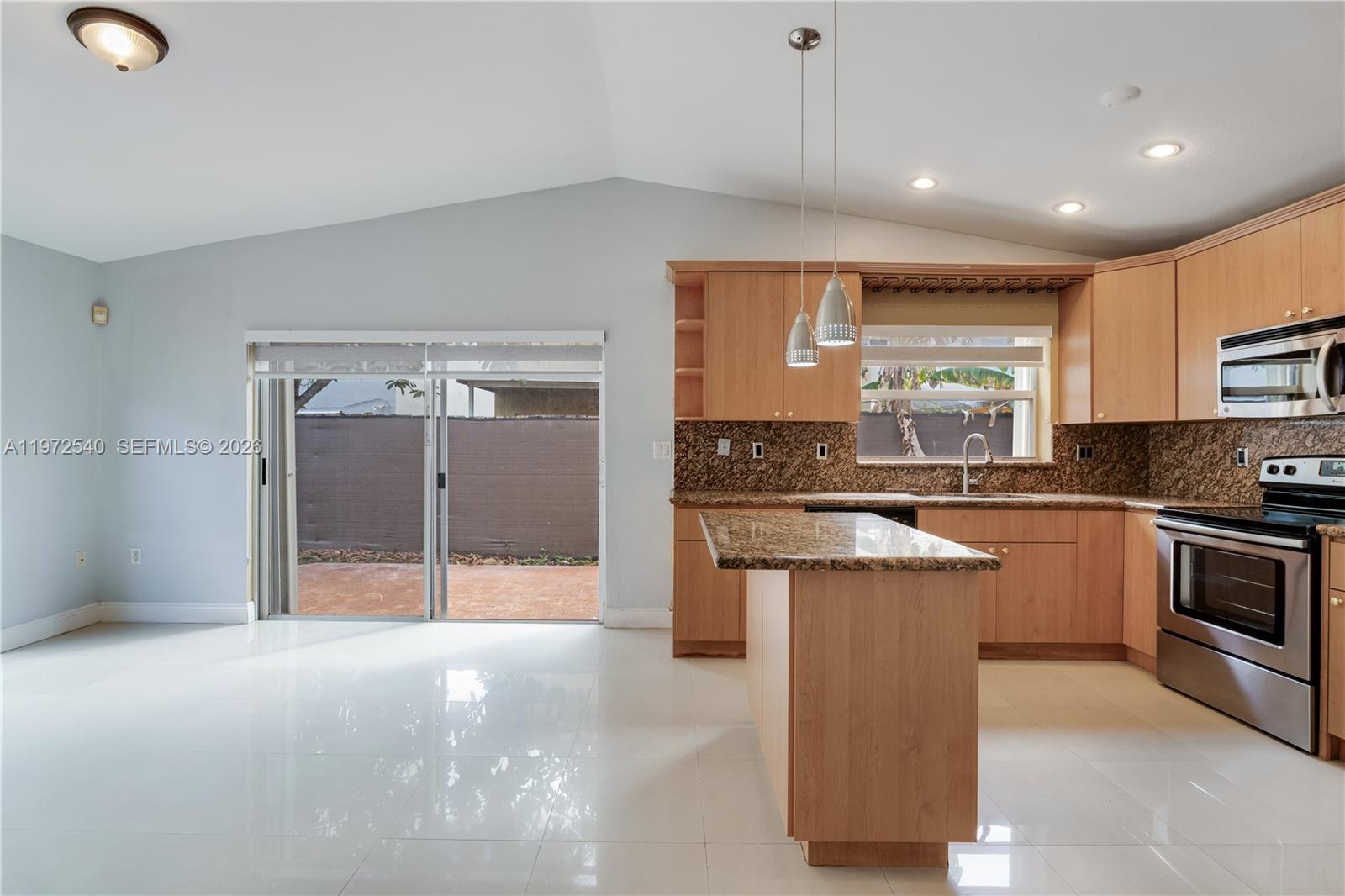 10523 Southwest 161st Place Miami, FL 33196 - Photo 10 of 34