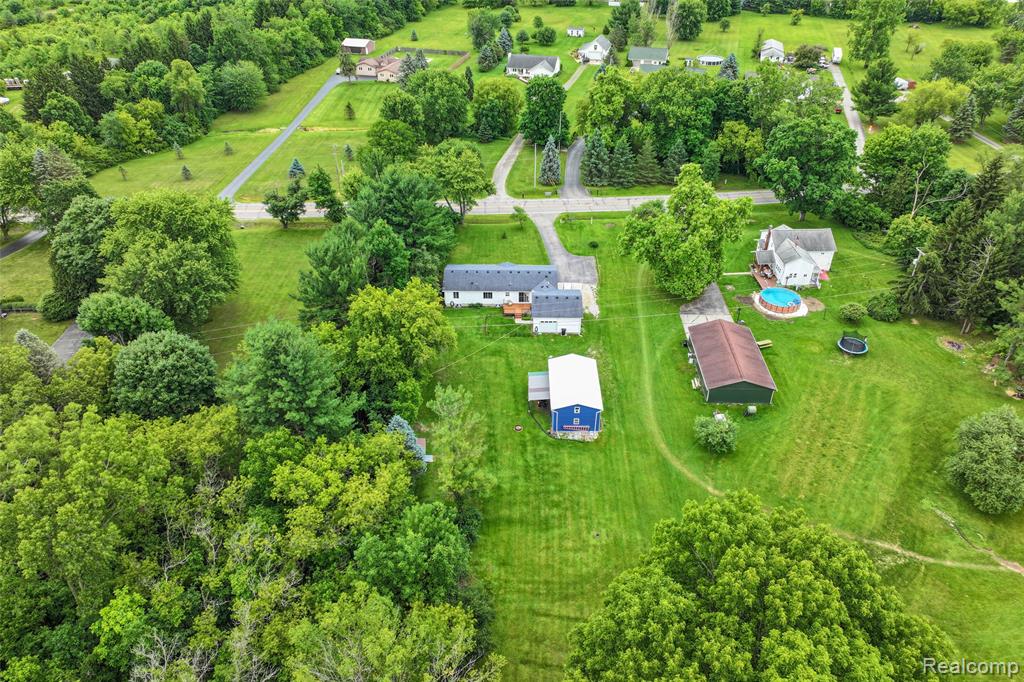 1336 West Hurd Road Clio, MI 48420 - Photo 5 of 43